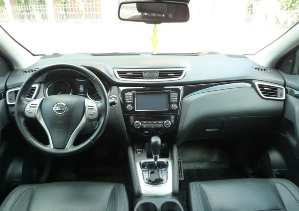 Nissan Qashqai cena 48700 przebieg: 239000, rok produkcji 2016 z Płock małe 407